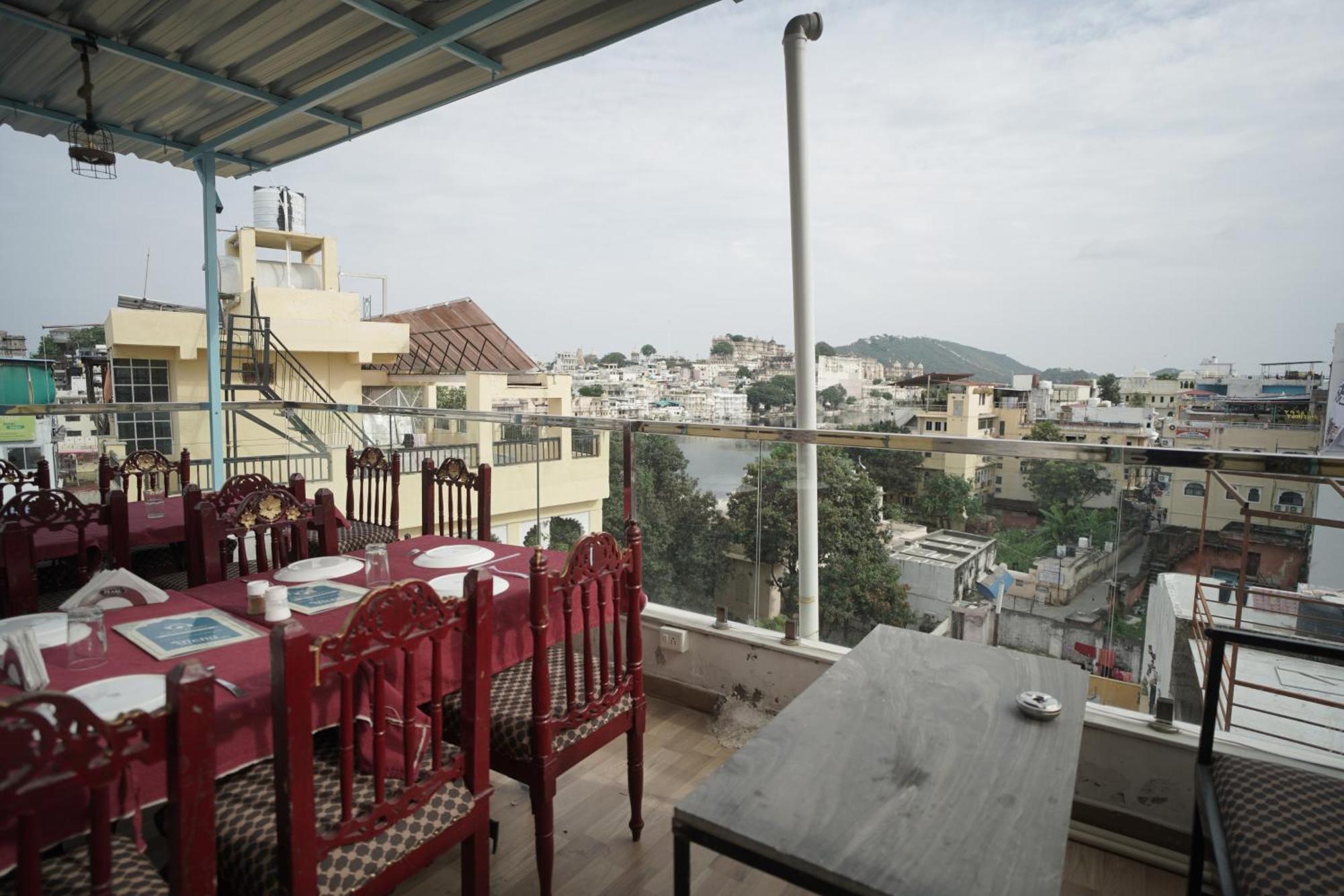 Hostel Funky Bunky Udaipur Exterior foto