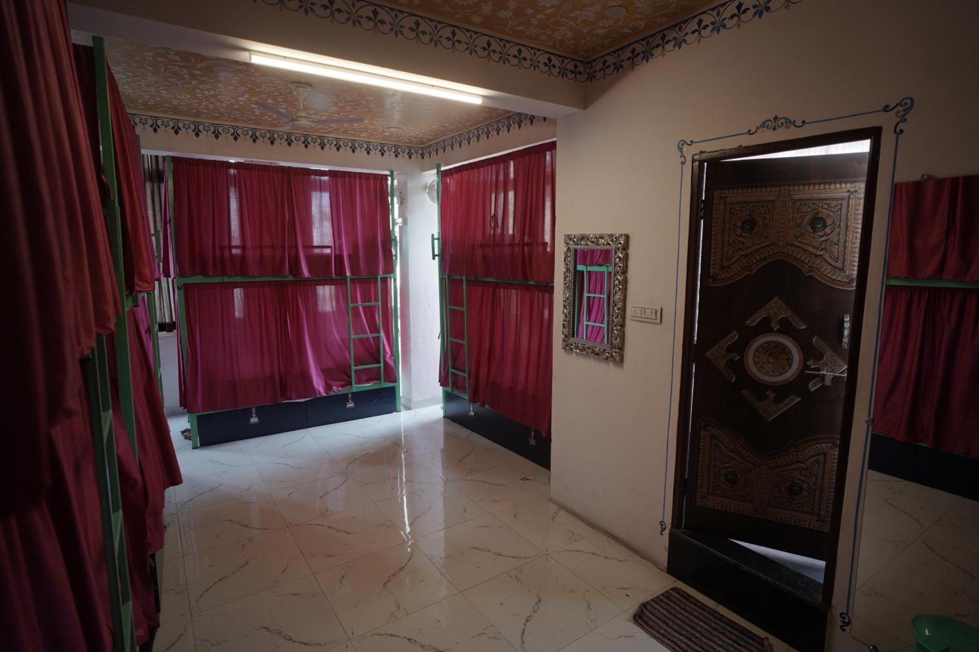 Hostel Funky Bunky Udaipur Exterior foto